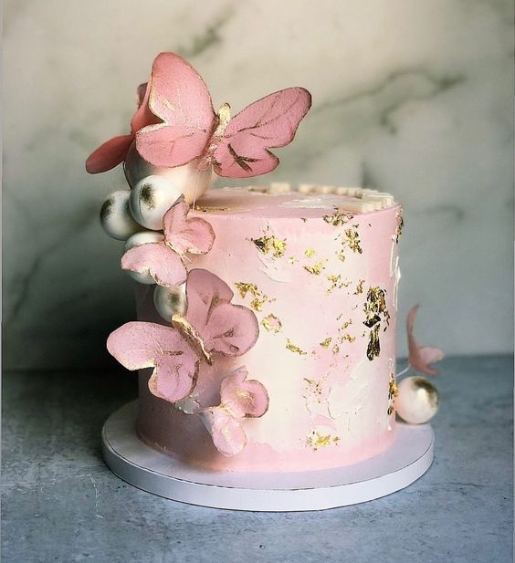 Bolo lilás com borboletas  Pastel de cumpleaños 16, Lindas tortas